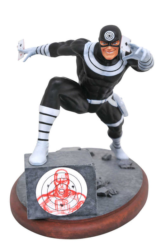 Marvel Premier Collection: BULLSEYE Statue